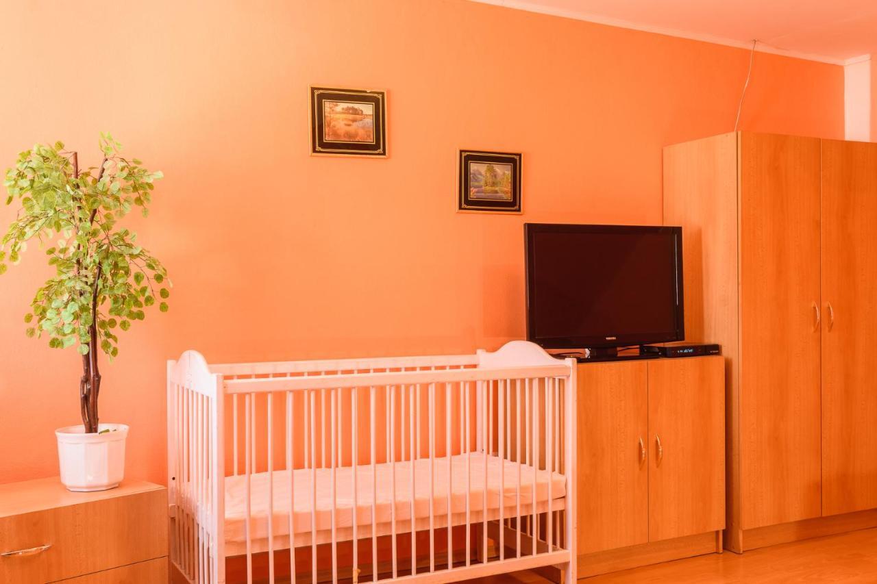 Apartman Elegant Bešeňová Exterior foto
